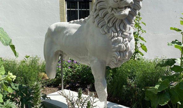 Löwe aus Kunstmarmor für Antikenmuseum Basel, Luftgässlein