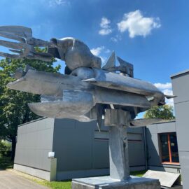 «Golem», 1968 von Hans Martin Christen, Schulhaus Wasgenring, Basel