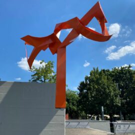 Eisenplastik (ohne Titel), 1969 von Walter Bodmer, St.Alban Schule Basel